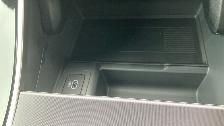 Land Rover Range Rover Evoque 2.0 D200 Dynamic SE 5dr Auto Diesel Hatchback